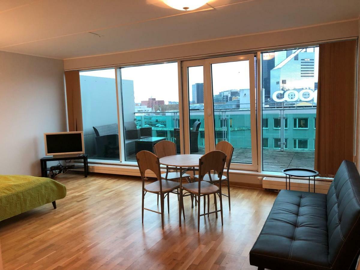 Triumph Apartment Tallinn Buitenkant foto